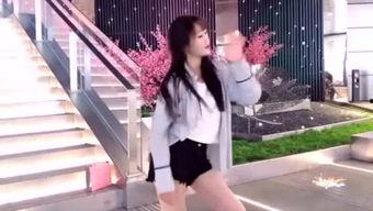 娱乐吃瓜酱模特,揭秘模特界的幕后故事